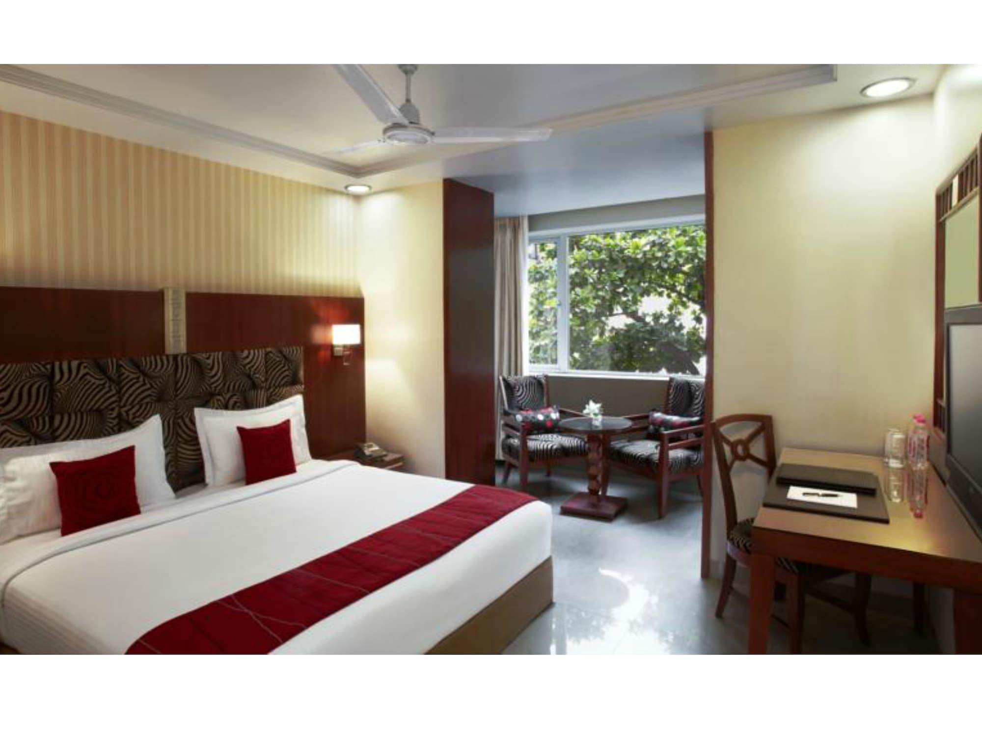Hotel Suba Palace Near Gateway Of India Мумбаи Экстерьер фото