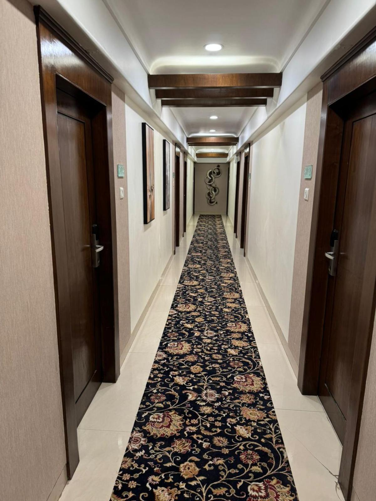 Hotel Suba Palace Near Gateway Of India Мумбаи Экстерьер фото