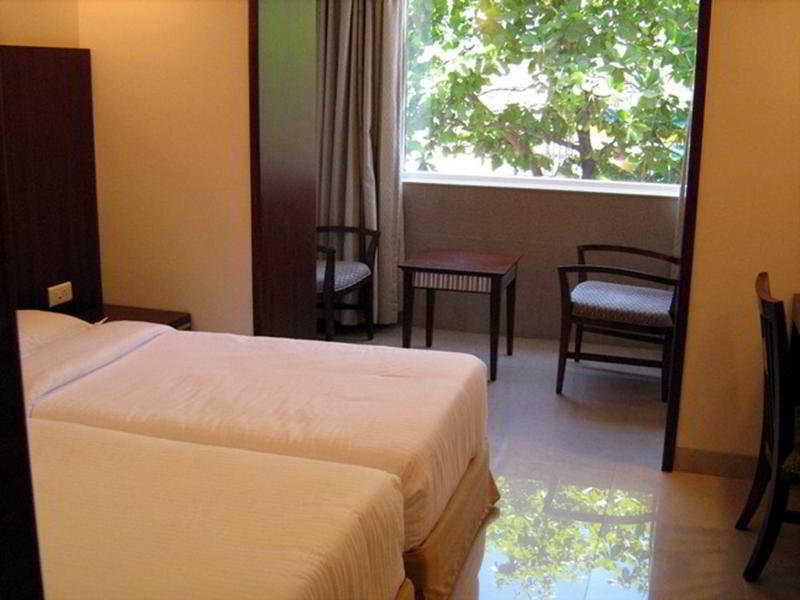 Hotel Suba Palace Near Gateway Of India Мумбаи Экстерьер фото