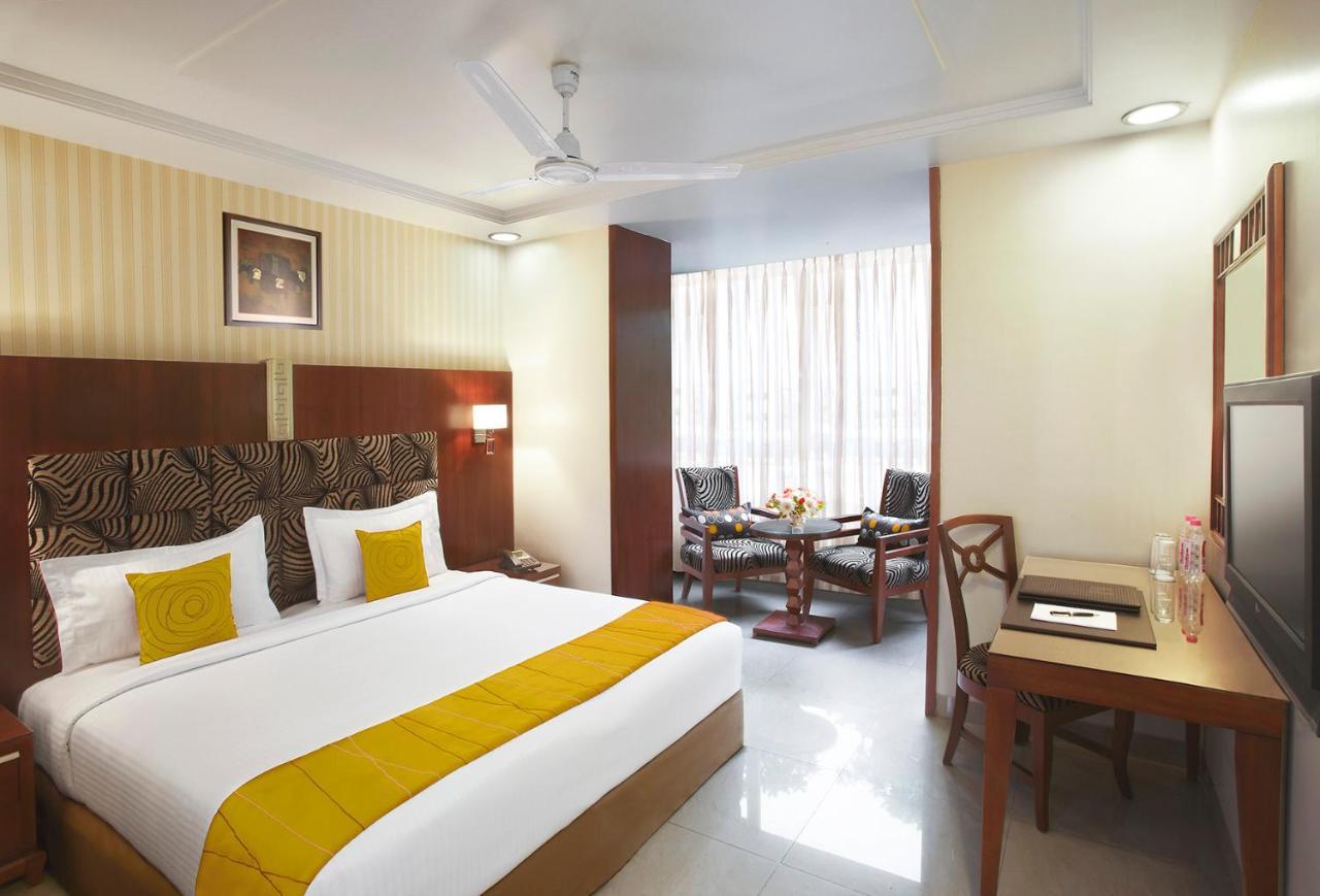 Hotel Suba Palace Near Gateway Of India Мумбаи Экстерьер фото